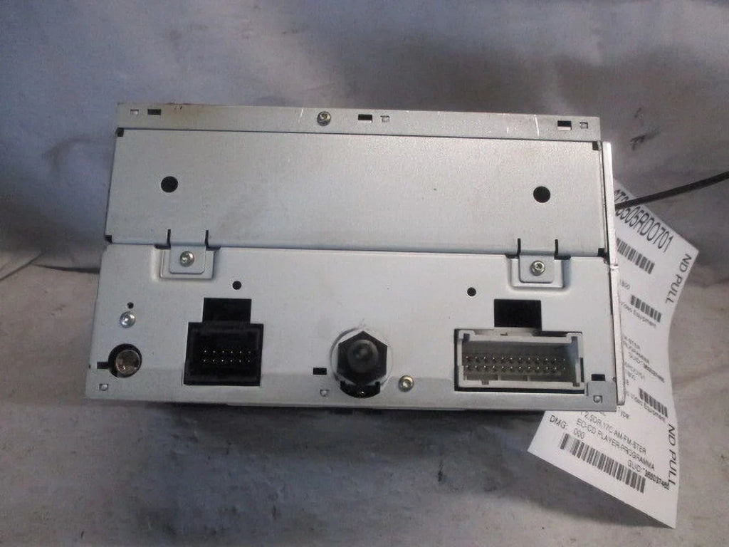 Pre-Owned 2005 2006 2007 Saturn Relay AM FM CD Radio Receiver OEM (Good)