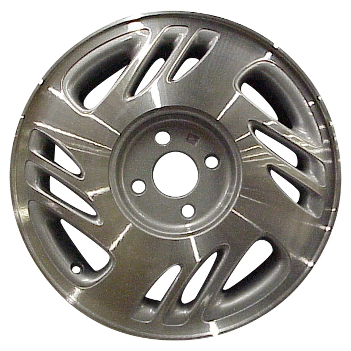 Pre-Owned Original Equipment Machined and Painted Silver Aluminum Wheel 15 x 6 21012832 fits 1999-2001 Saturn SC1 (Good)