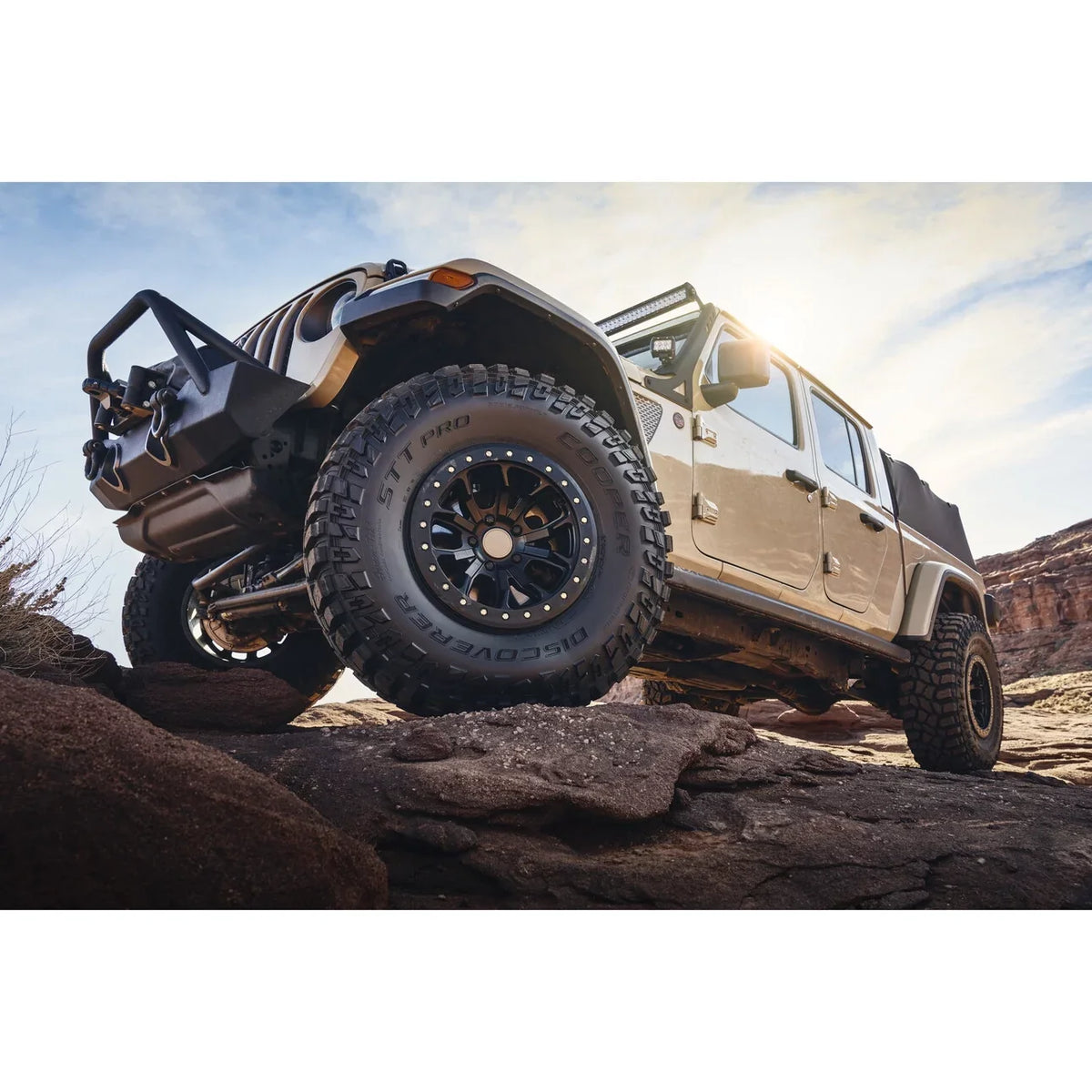 Cooper Protection STT Pro LT285/75R16 126Q Mud Terrain Tire