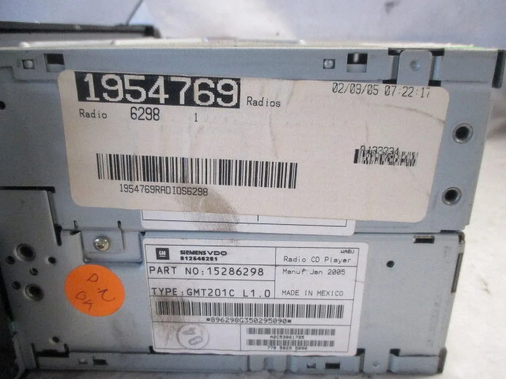 Pre-Owned 2005 2006 2007 Saturn Relay AM FM CD Radio Receiver OEM (Good)