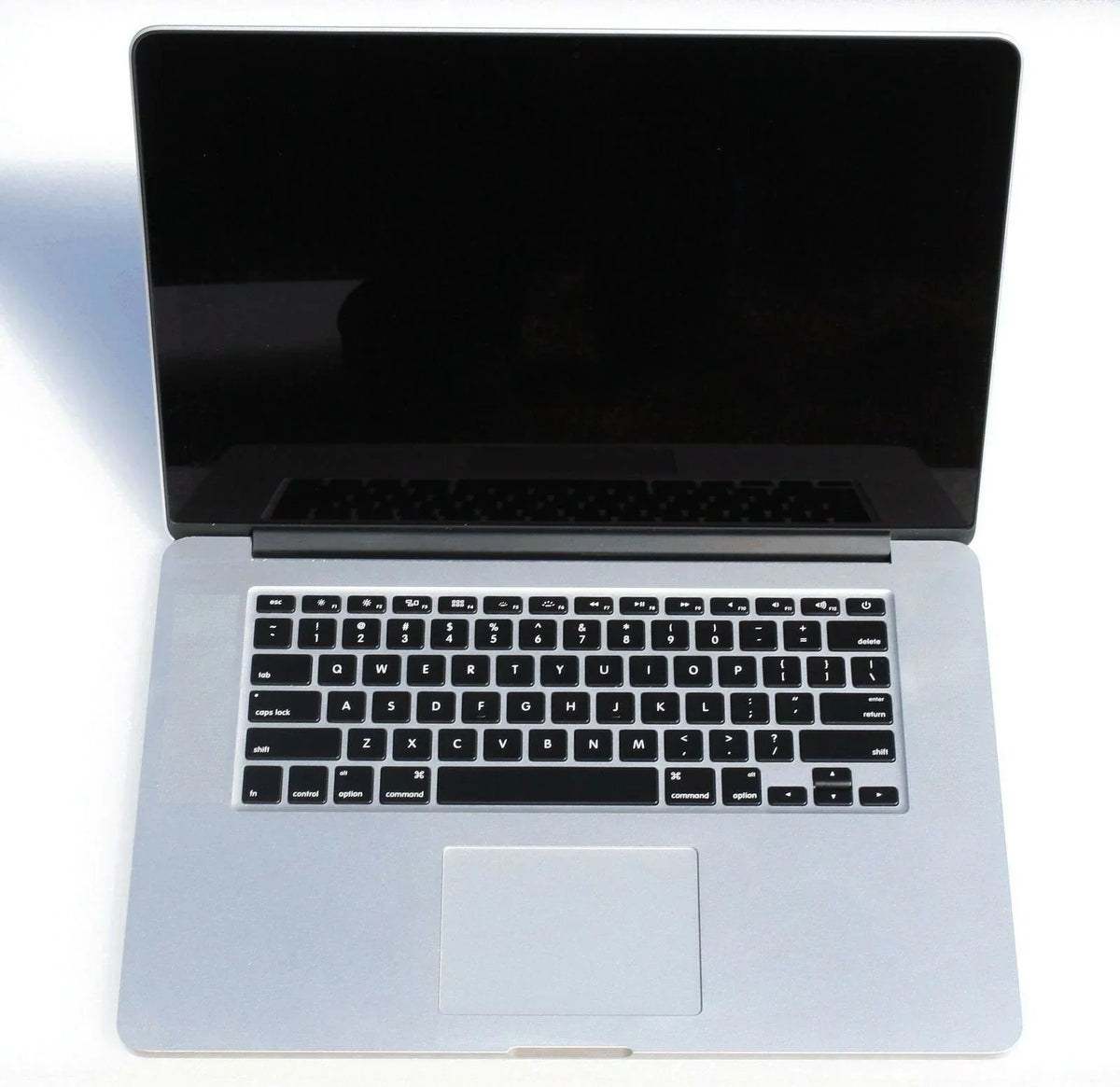 Pre-Owned Apple MacBook Pro 15.4" Core i7 2.5GHz Retina (MGXC2LL/A) 16GB Memory 512GB SSD (Solid State Drive) - Mid 2014 (Fair)